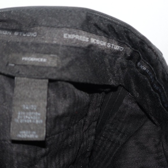Express Producer Pants. Charcoal Gray Pinstripe Size 34 x 32, high rise - Picture 14 of 14